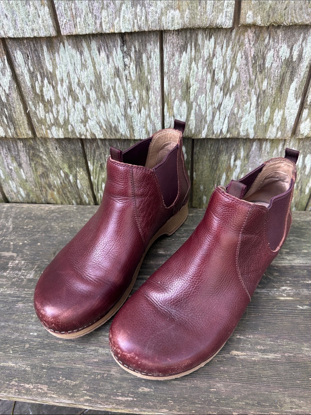 Dansko Women's Burgundy Leather Chelsea Booties Size 40